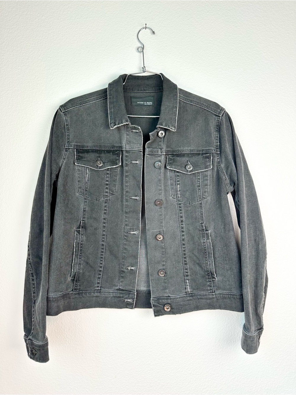 ARTICLES OF SOCIETY LA Black Charcoal Distressed Edge Denim Taylor Jean Jacket L